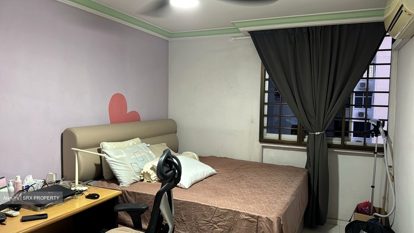 Blk 334 Woodlands Street 32 (Woodlands), HDB 4 Rooms #600561121